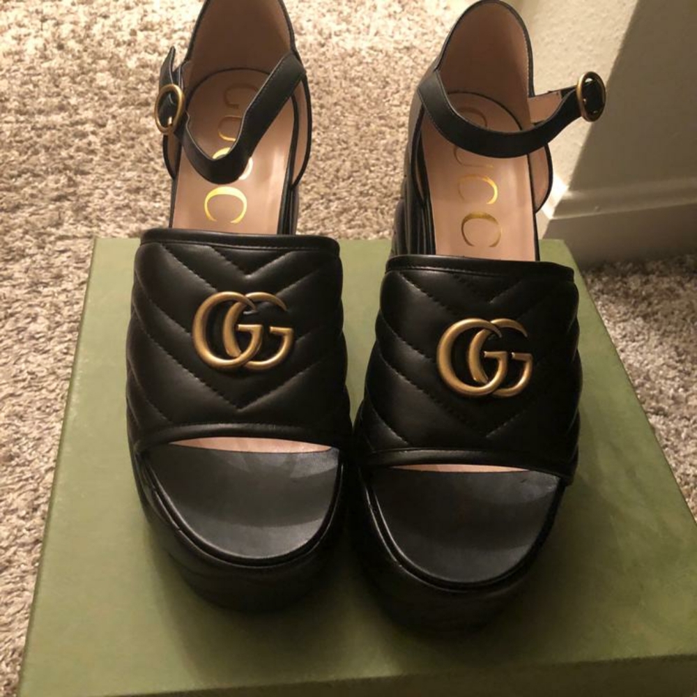 Women's Matelassé Platform Sandal